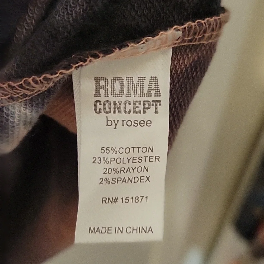Roma Concept By Rosee Tie-Dye Crop Hooded Long Sleeve Top - Picture 3 of 6